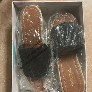 Soda wedge sandals